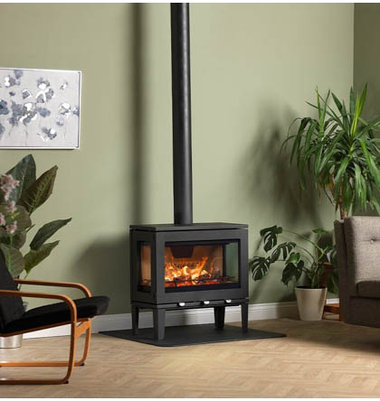 Charlton & Jenrick Purevision LPV8 houtkachel op pootjes